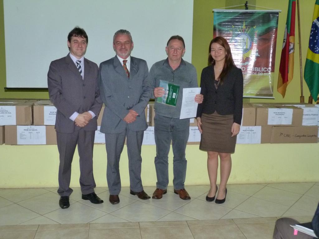 Neidemar Fachinetto com representantes da Gilette e o Vice-Prefeito de Lajeado