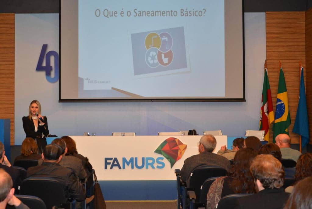 Evento aconteceu na sede da Famurs