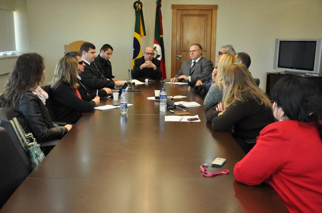 Encontro ocorreu na sala de reuniões do PGJ