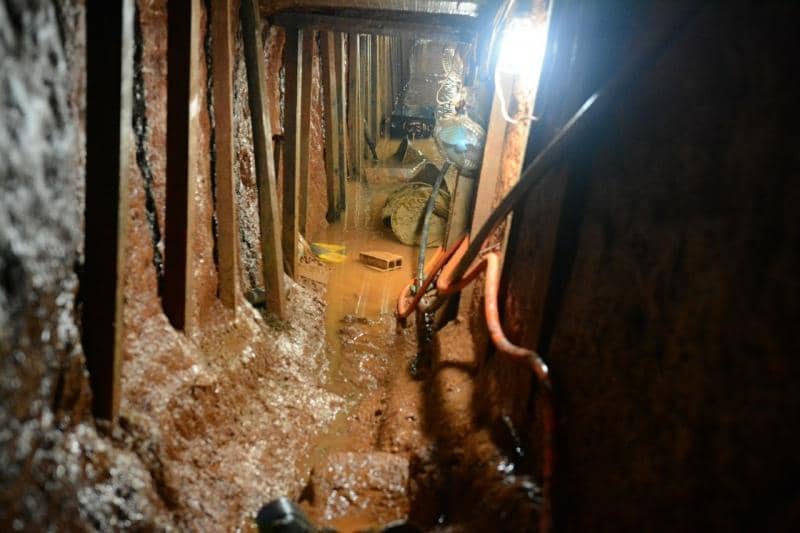 Túnel ligaria casa ao interior da Cadeia Pública de Porto Alegre