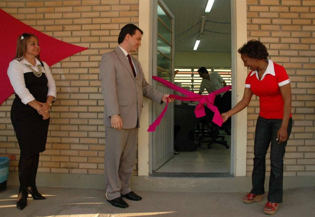 José Seabra e Rozeli da Silva durante inauguração