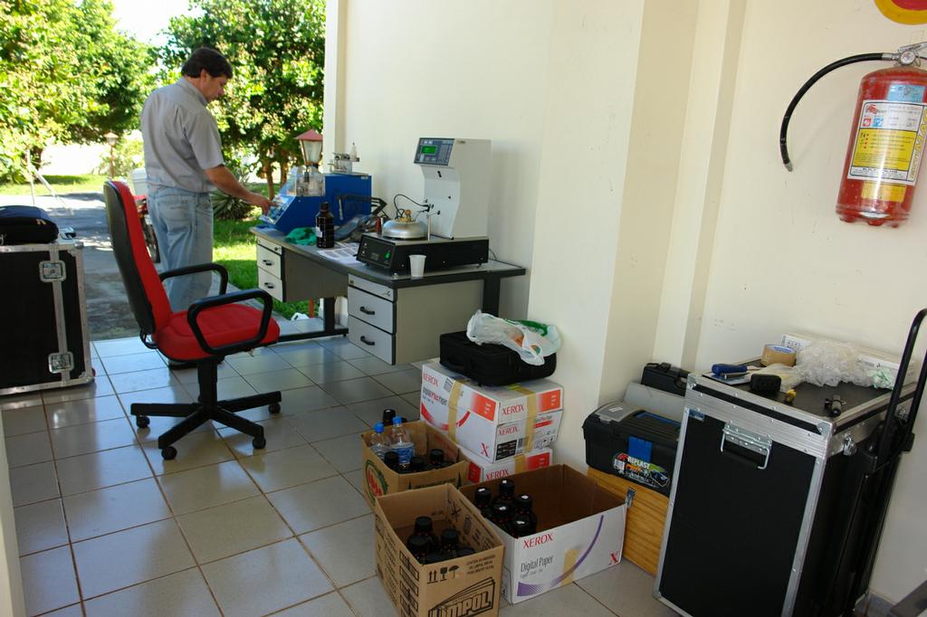 Laboratório foi montado na Promotoria de Justiça do município de Santana