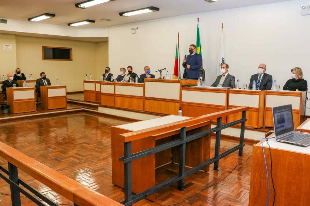 Evento ocorreu na noite desta quarta-feira