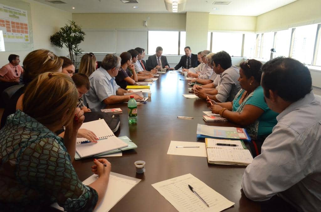 Encontro ocorreu na sala de reuniões do PGJ