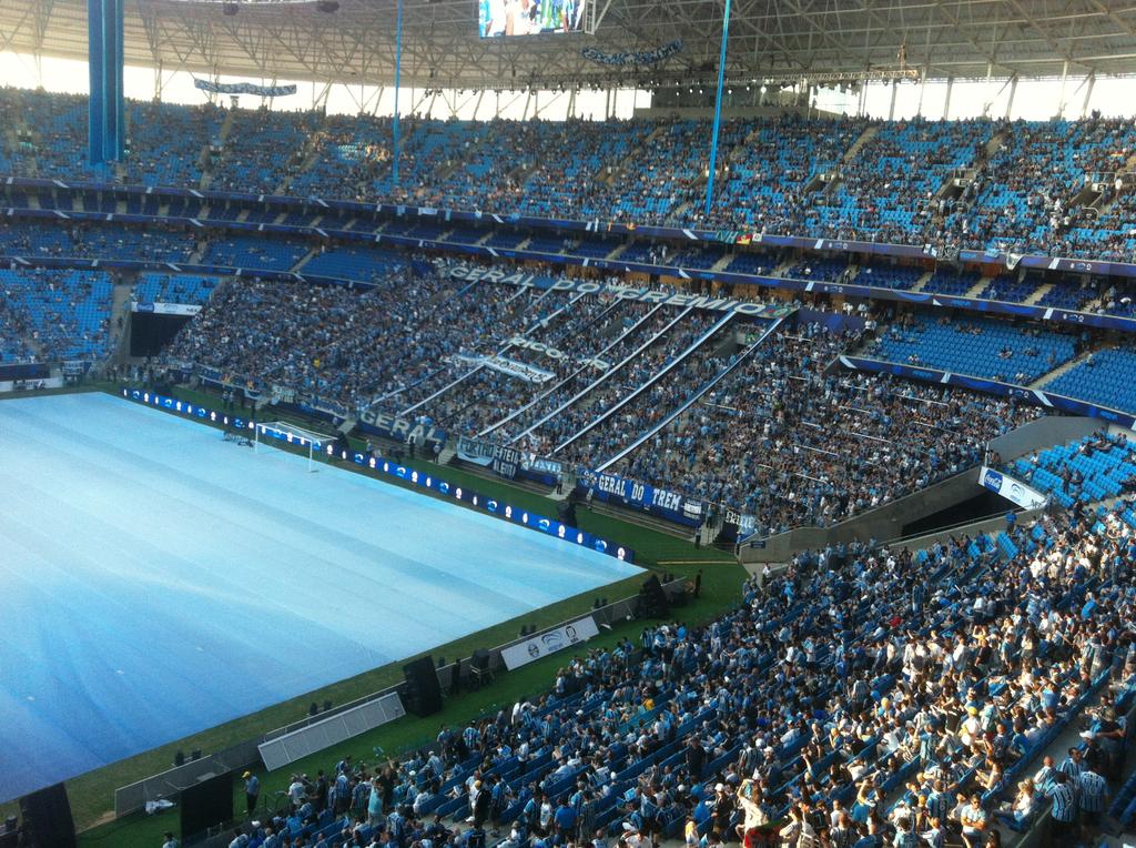 Incidente ocorreu na Geral do Grêmio, atrás de uma das goleiras da Arena