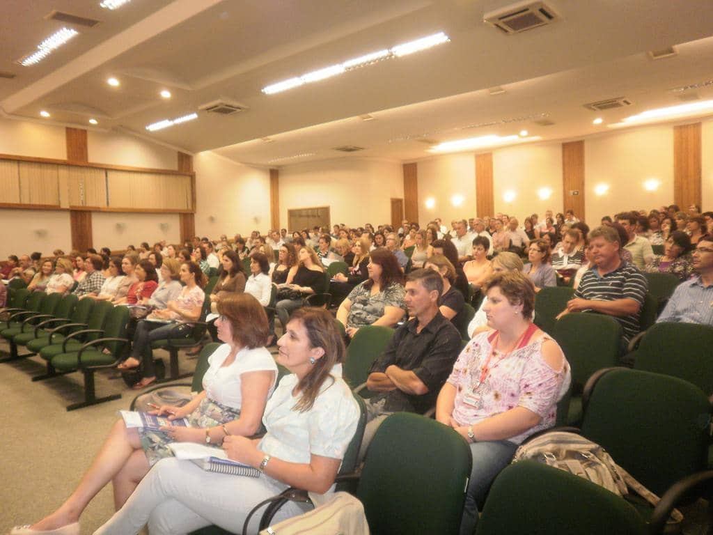 Seminário Regional de Educação...