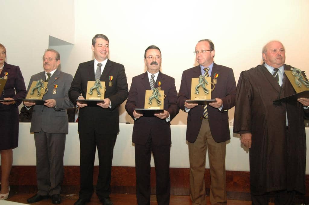 Veiga entre as autoridades homenageadas