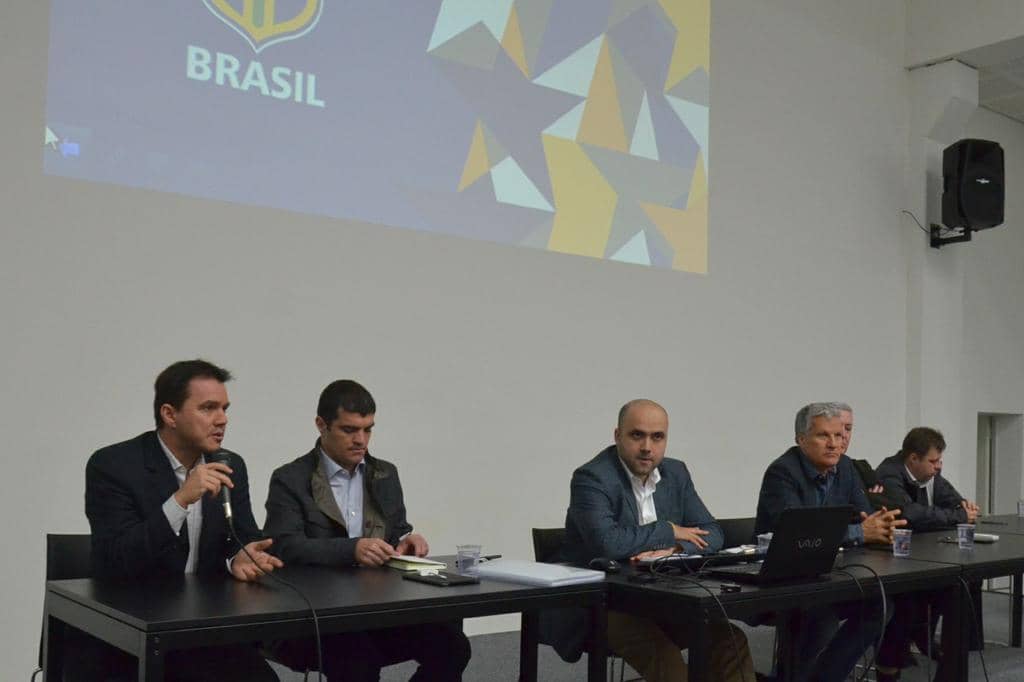 Reunião ocorreu na sede da FGF