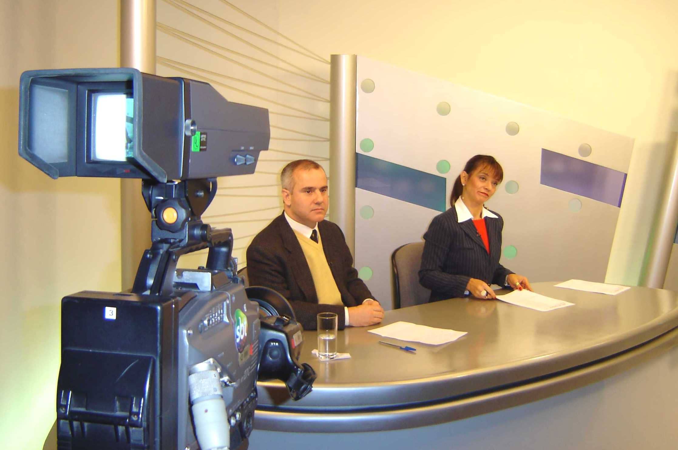 Roberto Pereira no estúdio do SBT