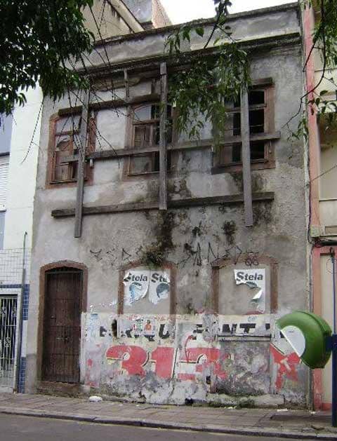 Sobrado antes do início das obras de restauração
