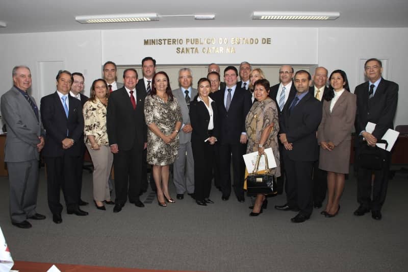 Ouvidores participantes do encontro em Santa Catarina