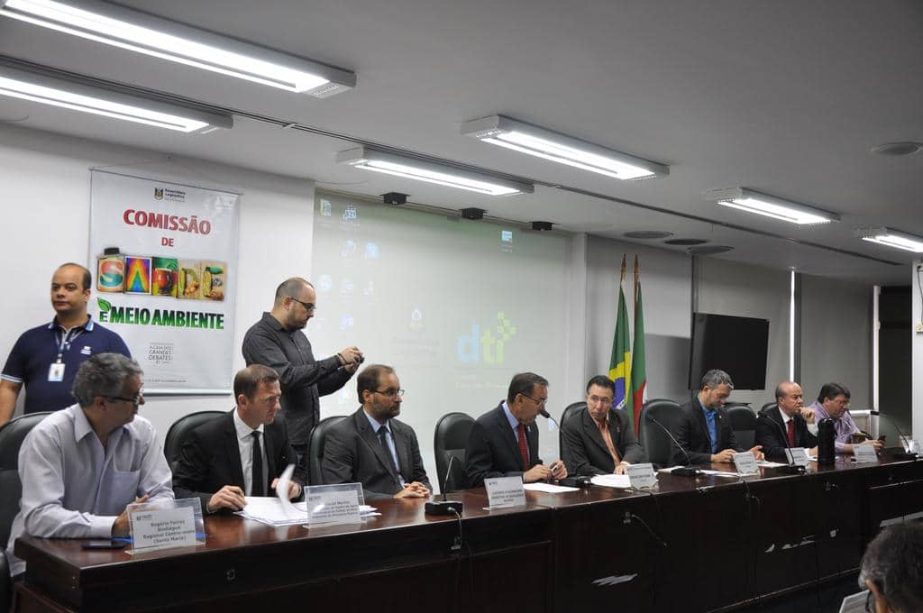 Audiência pública foi promovida pela Comissão de Saúde e Meio Ambiente