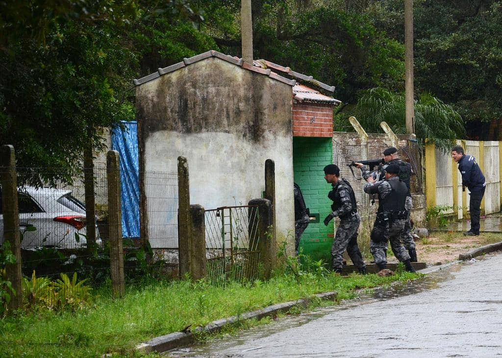 Operação foi desencadeada em seis cidades