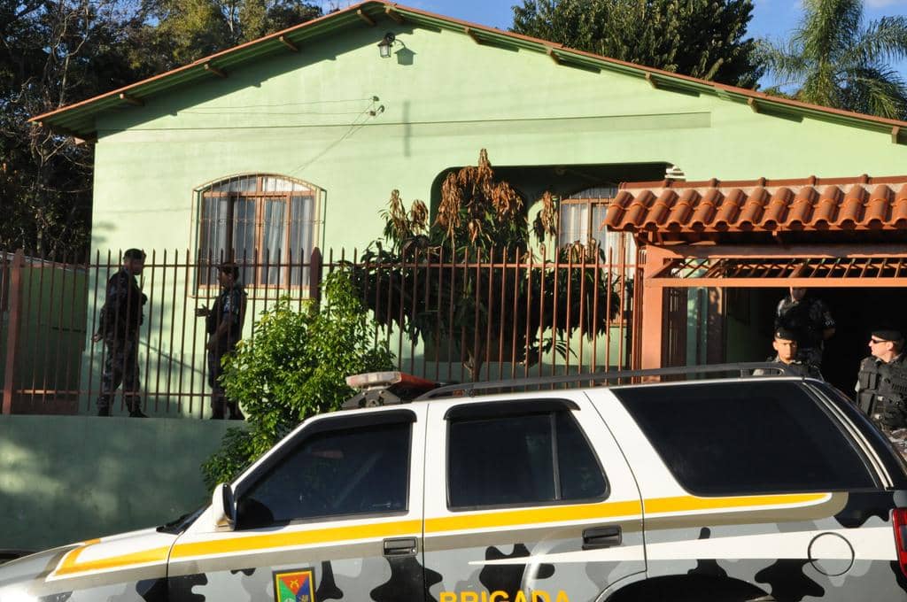 Mandados de prisão e busca e apreensão foram cumpridos em julho de 2012