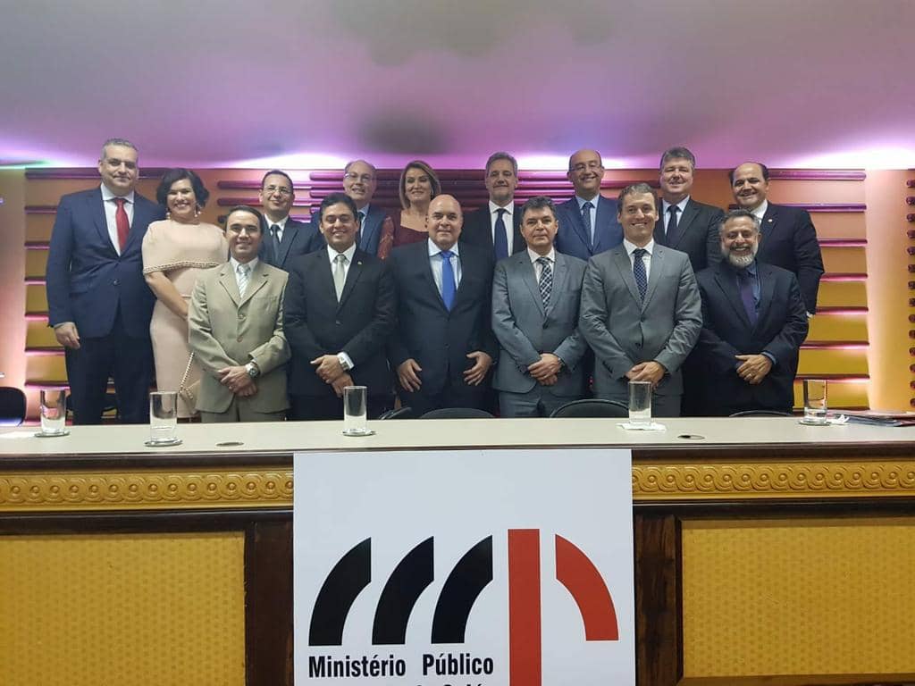 Nova direção do empossada com demais integrantes do CNPG