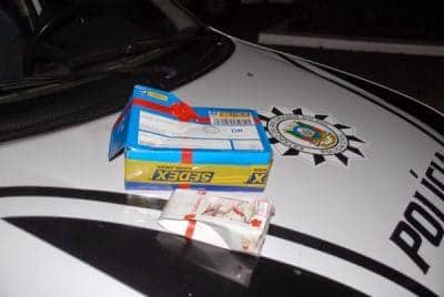 Bombons foram enviados pelos Correios
