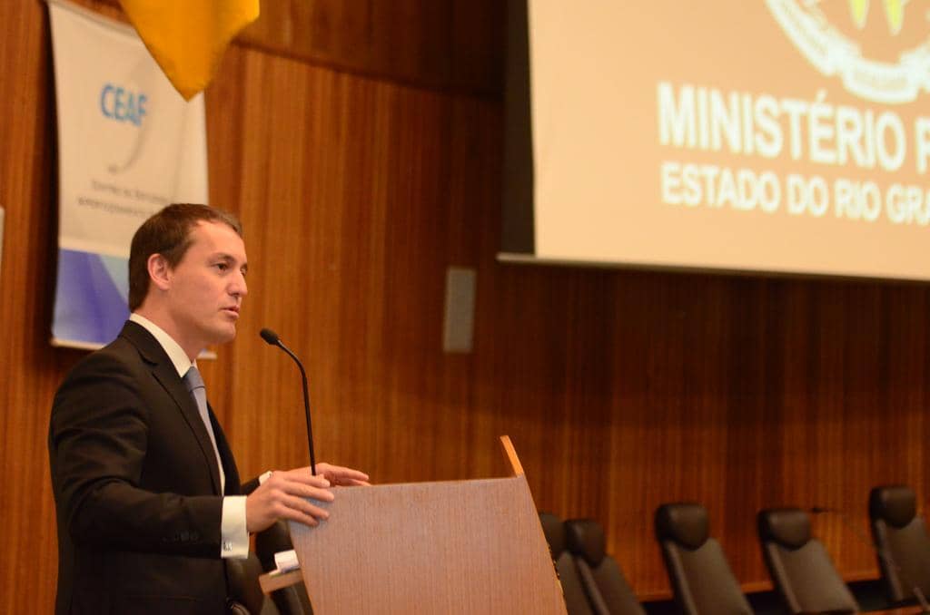 Fabiano Dallazen fez discurso de abertura