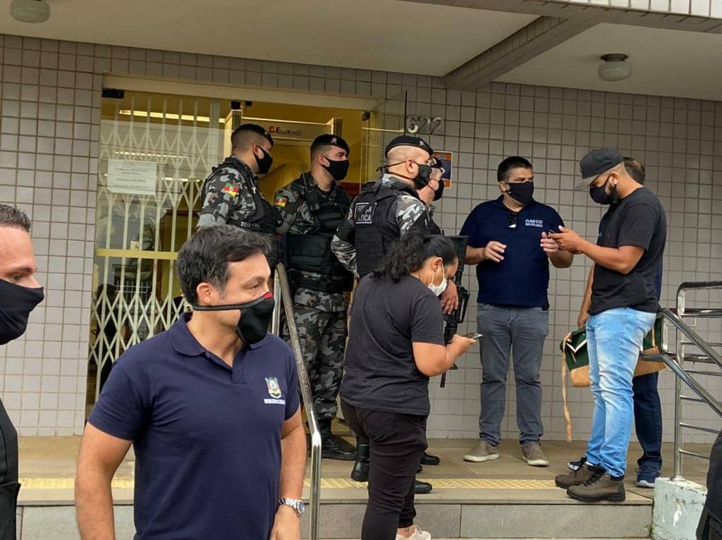 Operação ocorreu nesta quinta-feira