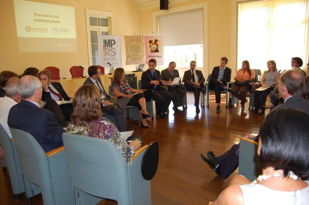 Seminário reuniu autoridades e estudantes para discutir formas de melhorar proteção de refugiados 