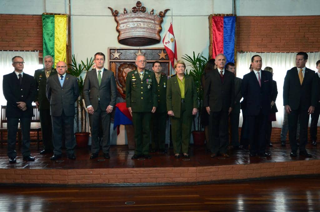 Diversas autoridades estiveram presentes no evento...