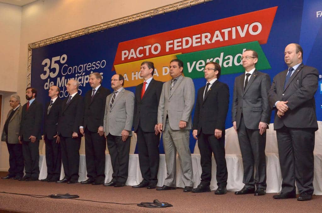 Diversas autoridades prestigiaram a abertura do Congresso