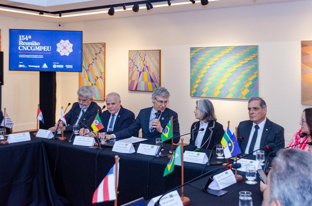Corregedor-Geral do MPRS preside reunião do Conselho Nacional dos Corregedores-Gerais em Belo Horizonte