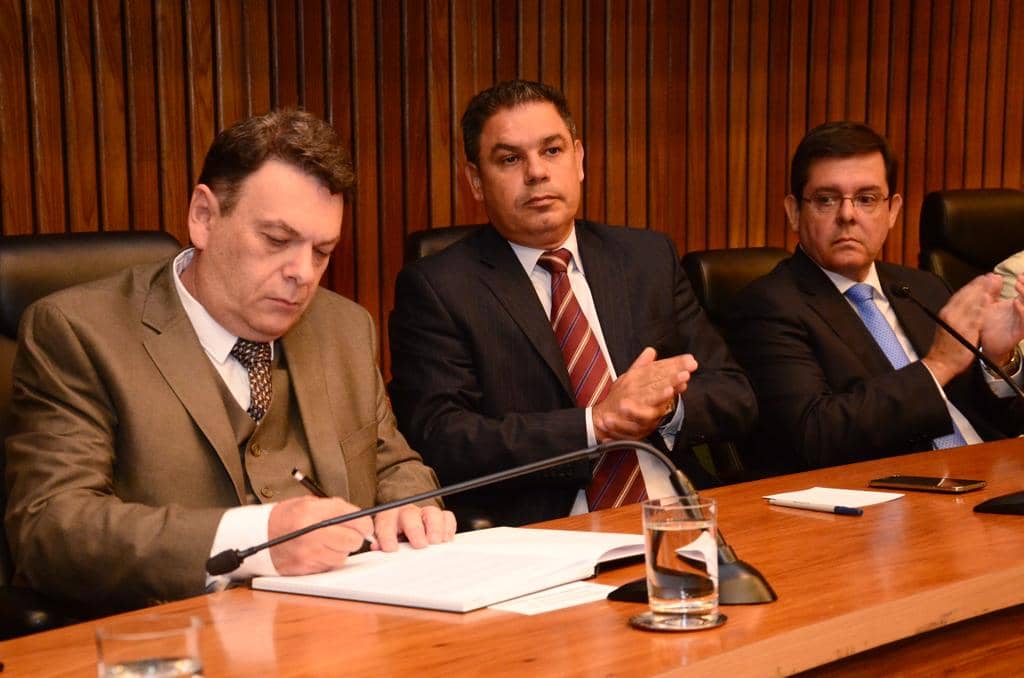 Ruben Giugno Abruzzi assumiu a Presidência do ...