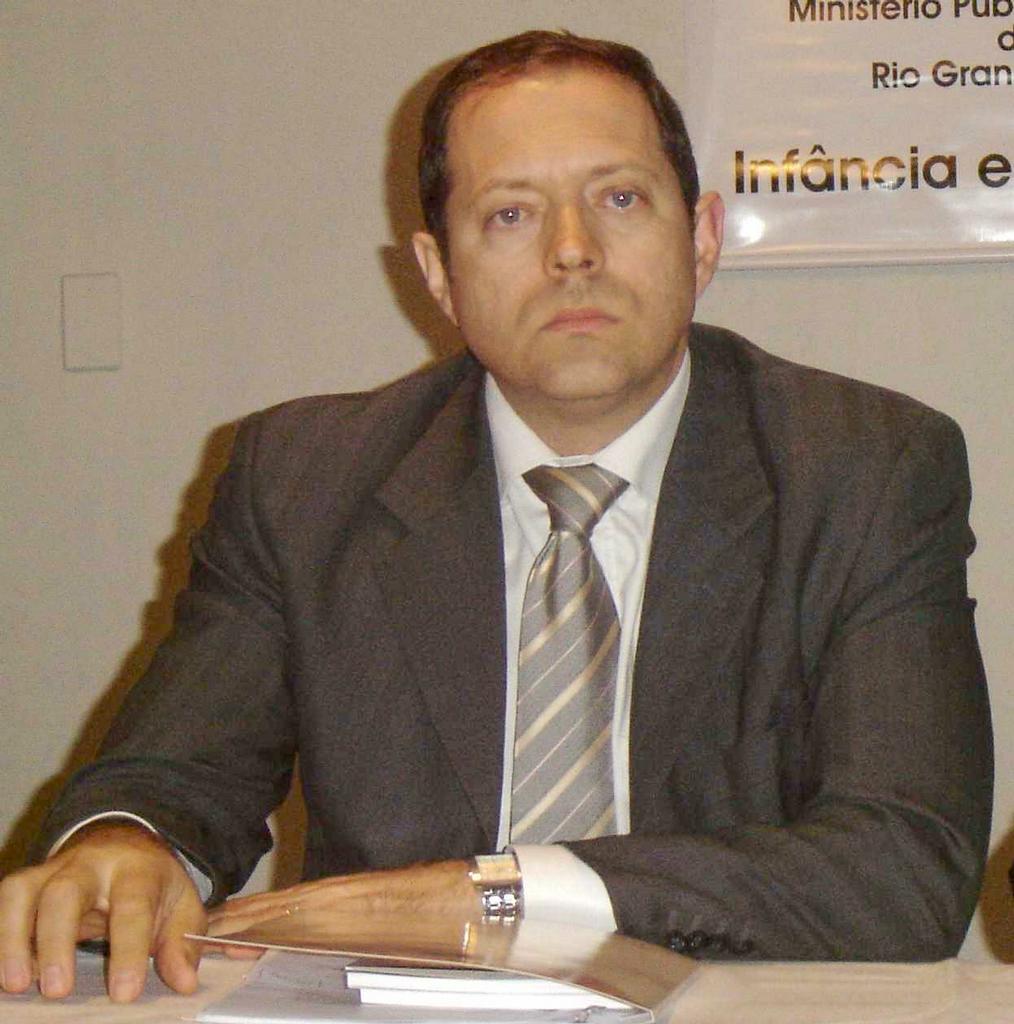 Mauro Souza é coordenador do CAO dos Direitos Humanos