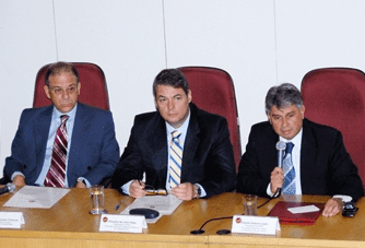 Veiga ao lado de Lopes (D) durante trabalhos no Rio