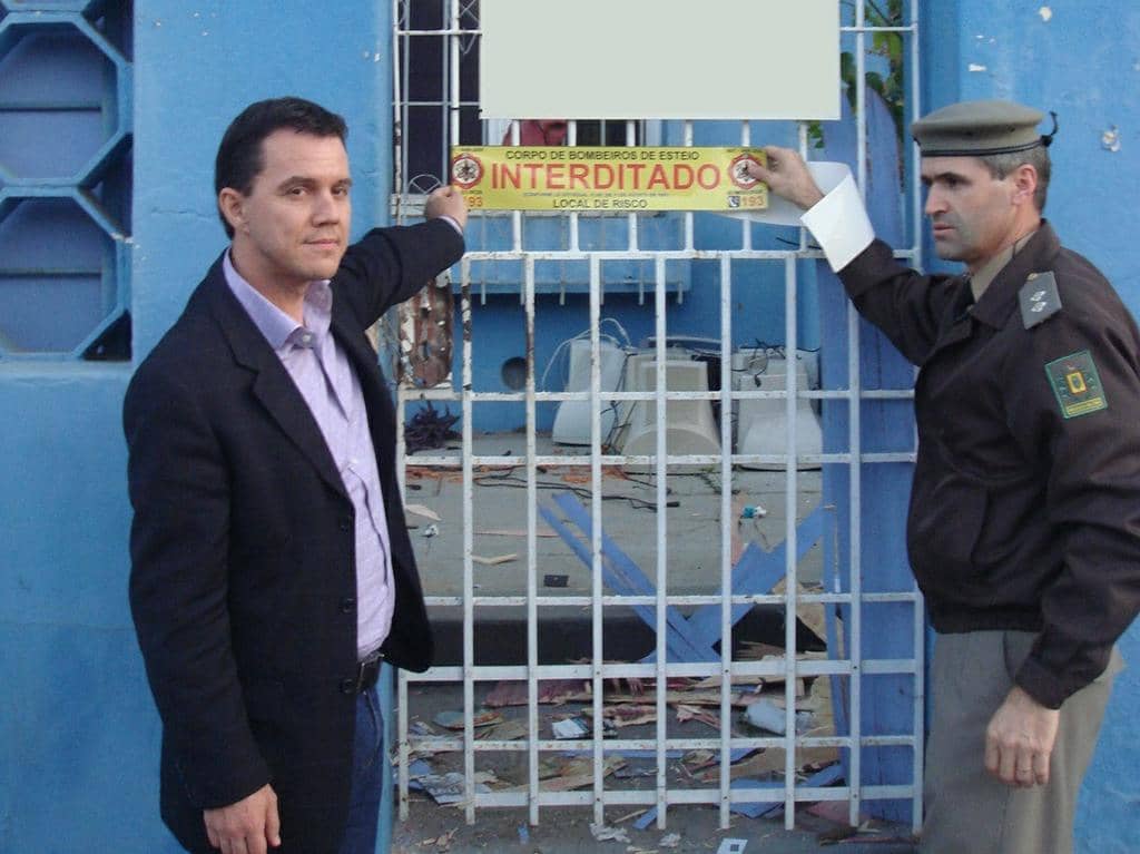 Local foi interditado por falta de condições de segurança e saúde