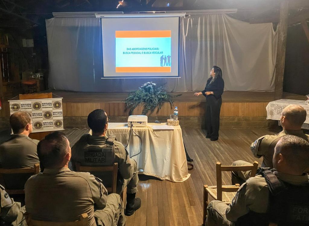 MPRS apresenta projeto Fundadas Razões à Brigada Militar em Nova Prata