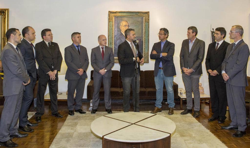 Instalação ocorreu na sala da presidência da Assembleia