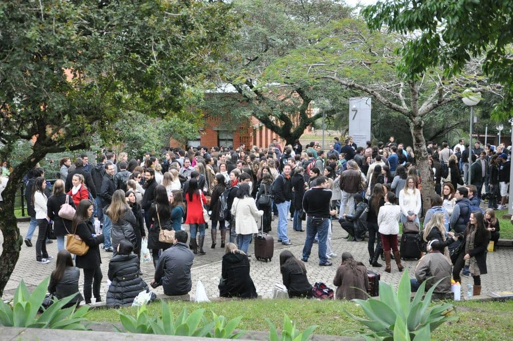 Candidatos antes do concurso