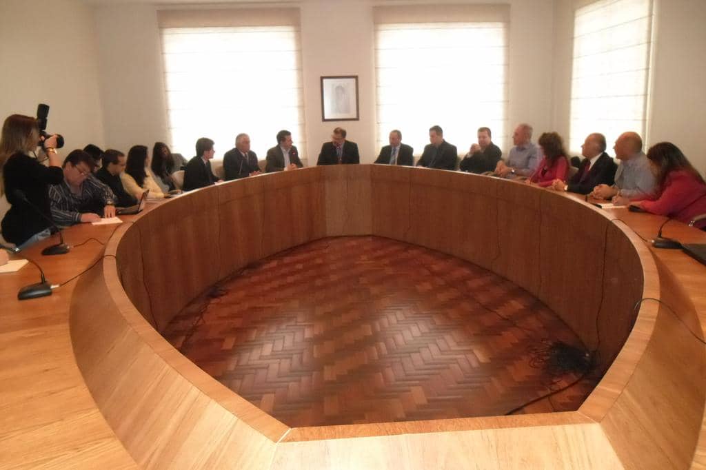 Jairo Jorge recebeu o Grupo Executivo em Canoas