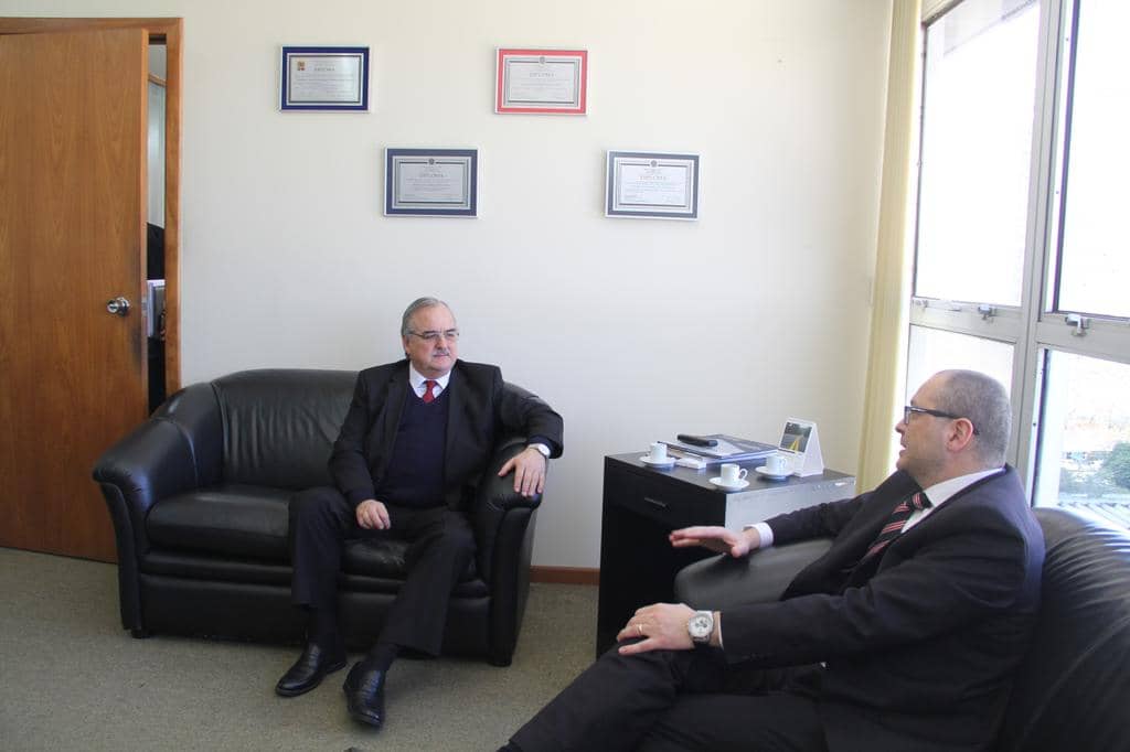 Encontro do Secretário Pedro Westphalen com Promotor Adrio Gelatti