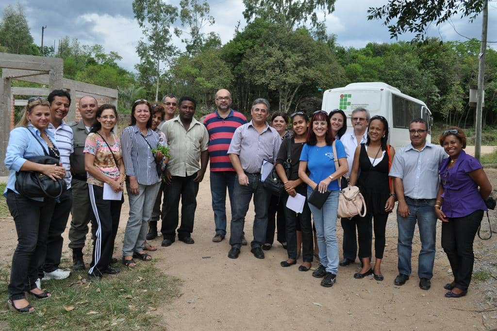 Promotoria e grupo Educa-Ação visitaram comunidade