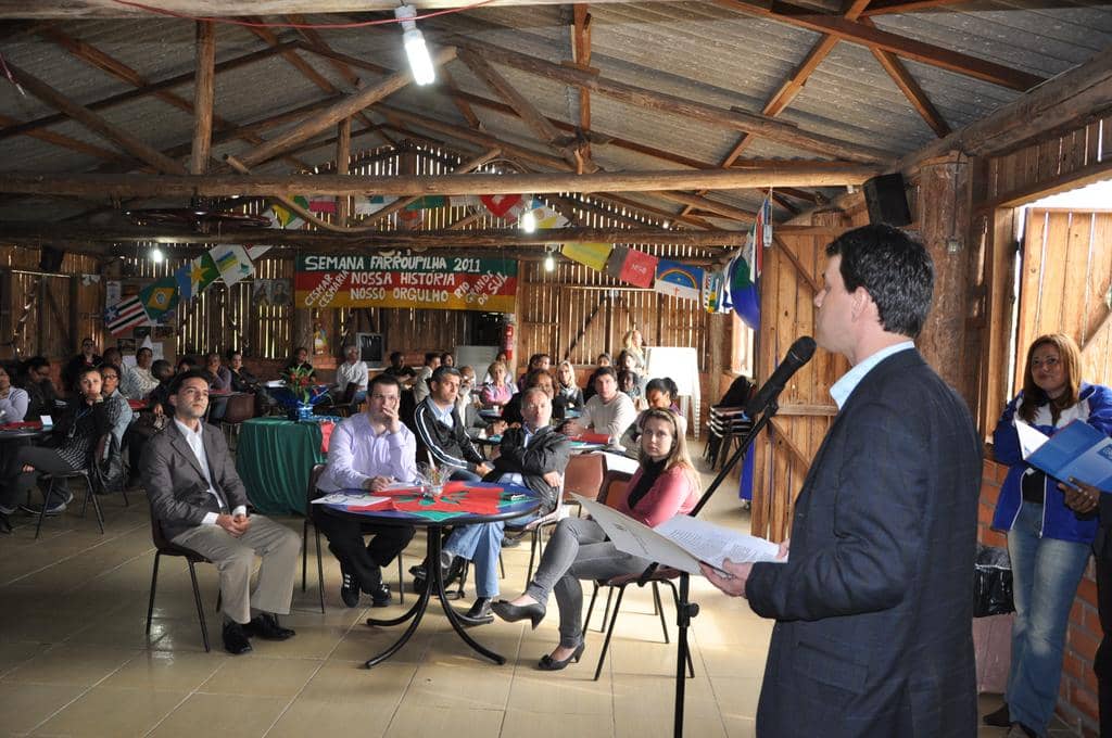 Seabra explicou aos presentes o funcionamento do Projeto Alquimia