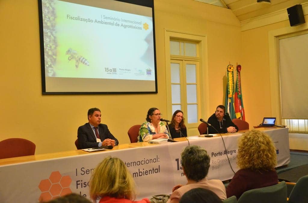 Mesa de abertura do Seminário
