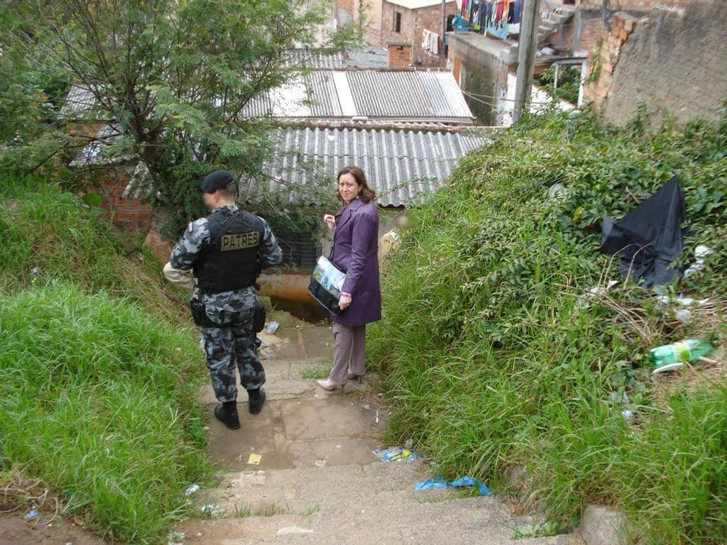 Promotora Lúcia Helena esteve no local do crime