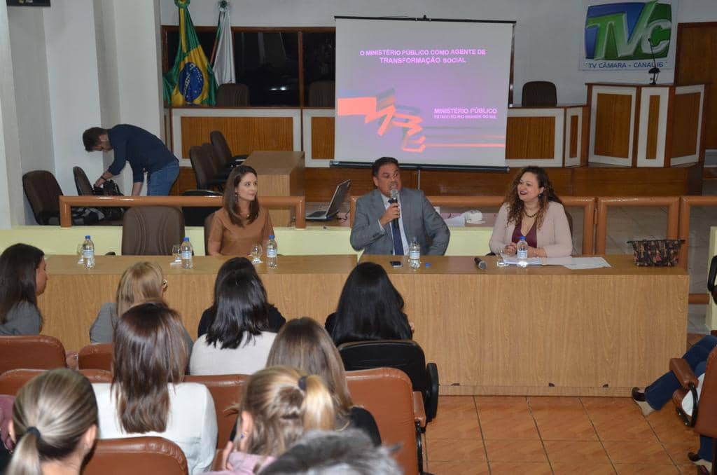 Subprocurador-geral de Justiça foi palestrante de evento em Cruz Alta