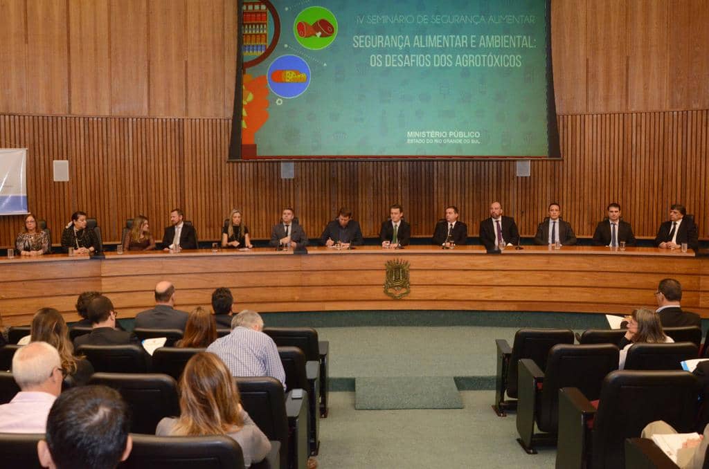 Evento foi realizado no Auditório Mondercil Paulo de Moraes