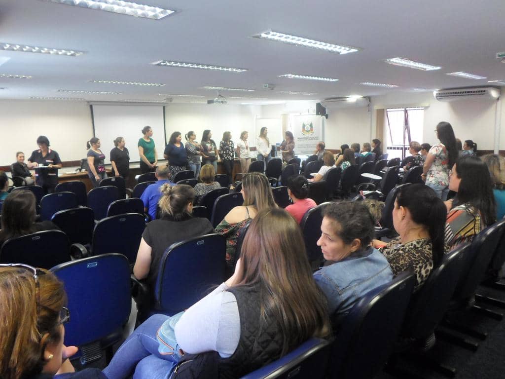 Rede de Apoio à Escola foi tema da reunião em Passo Fundo