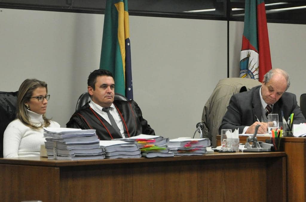 Júri ocorre no Foro Central de Porto Alegre