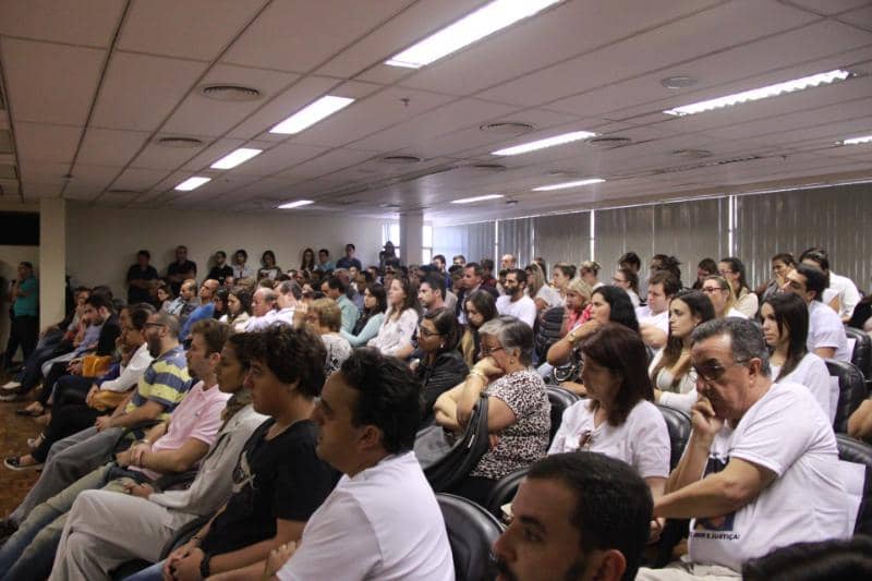 Auditório ficou lotado durante sessão de julgamento