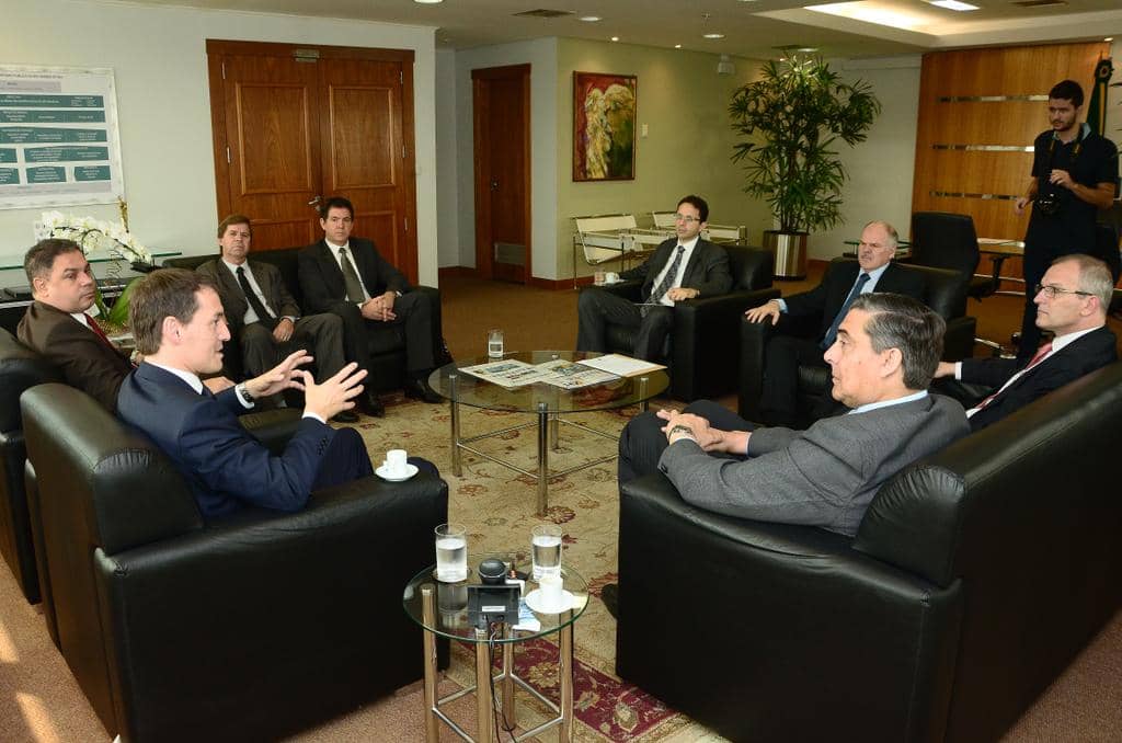 O encontro ocorrido no gabinete do PGJ