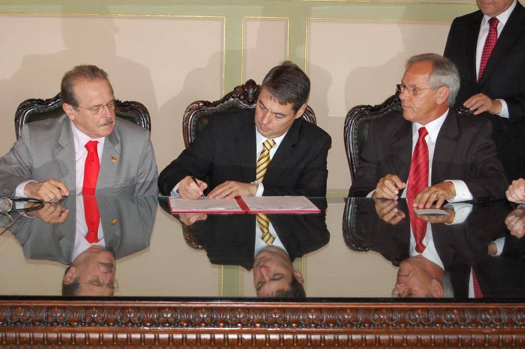 Veiga firmou participação do MP no Grupo