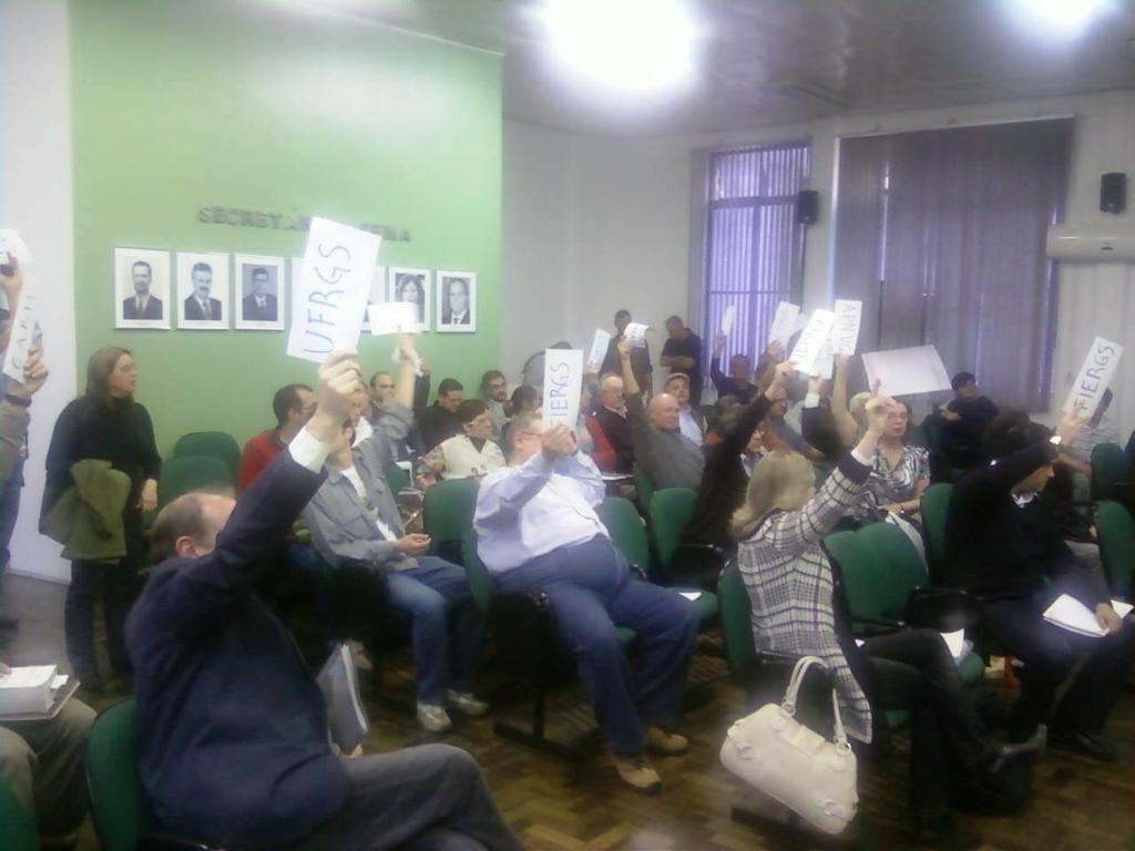 Representantes de entidades votaram  pela não anuência da mineração de carvão dentro da unidade