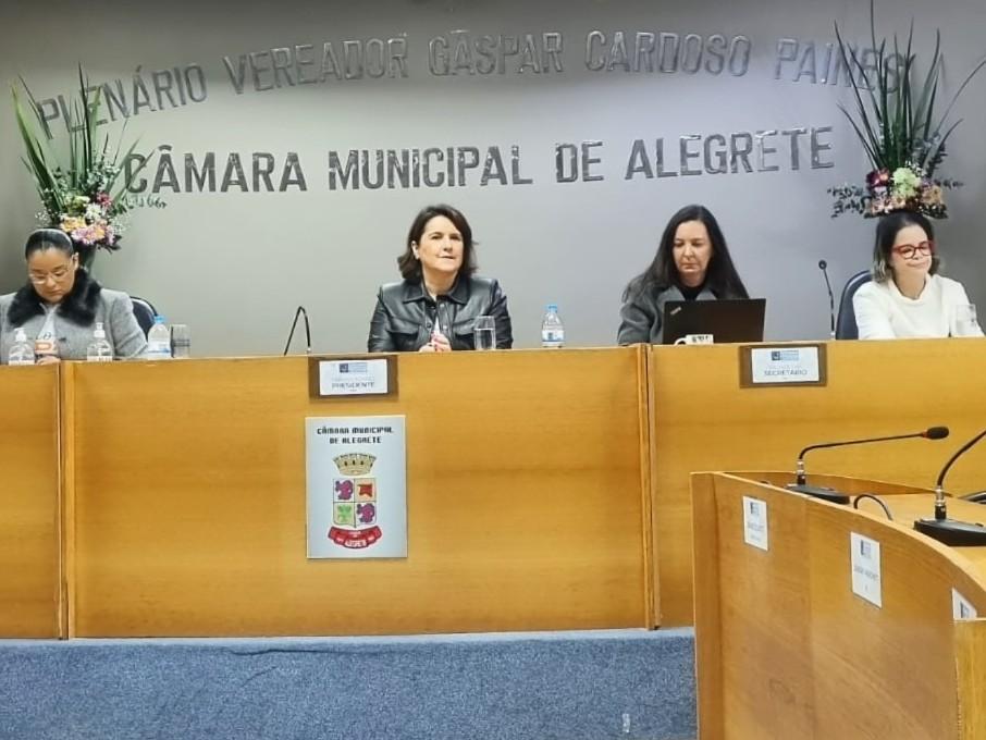 Alegrete: Projeto Mãos Dadas capacita rede de proteção à infância e adolescência