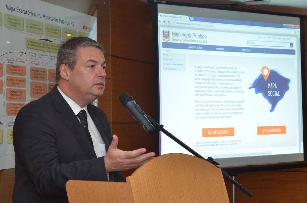 PGJ apresentou aos presentes o aplicativo do Mapa Social