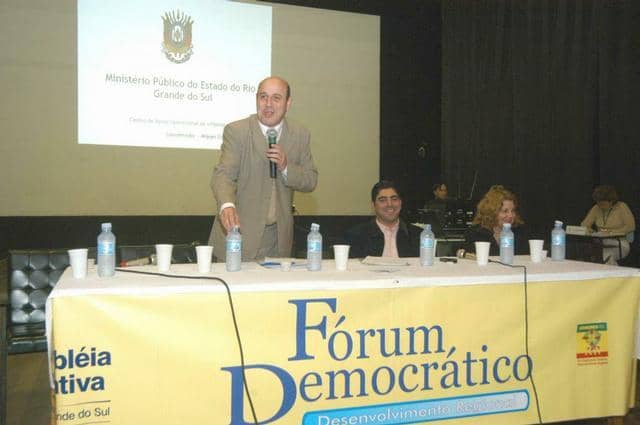 Miguel Velasquez durante uma das várias jornadas que participou